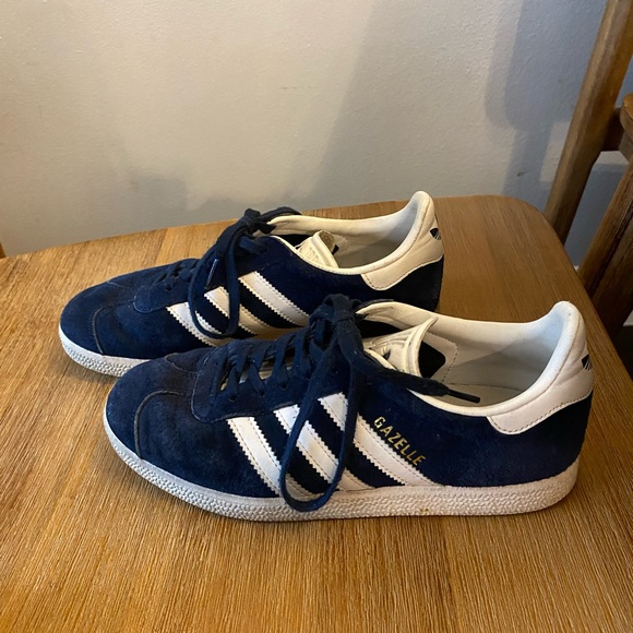 adidas Shoes - Adidas Original Gazelle - Blue - Suede